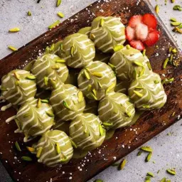 ميني بان كيك بستاشيو - كبير